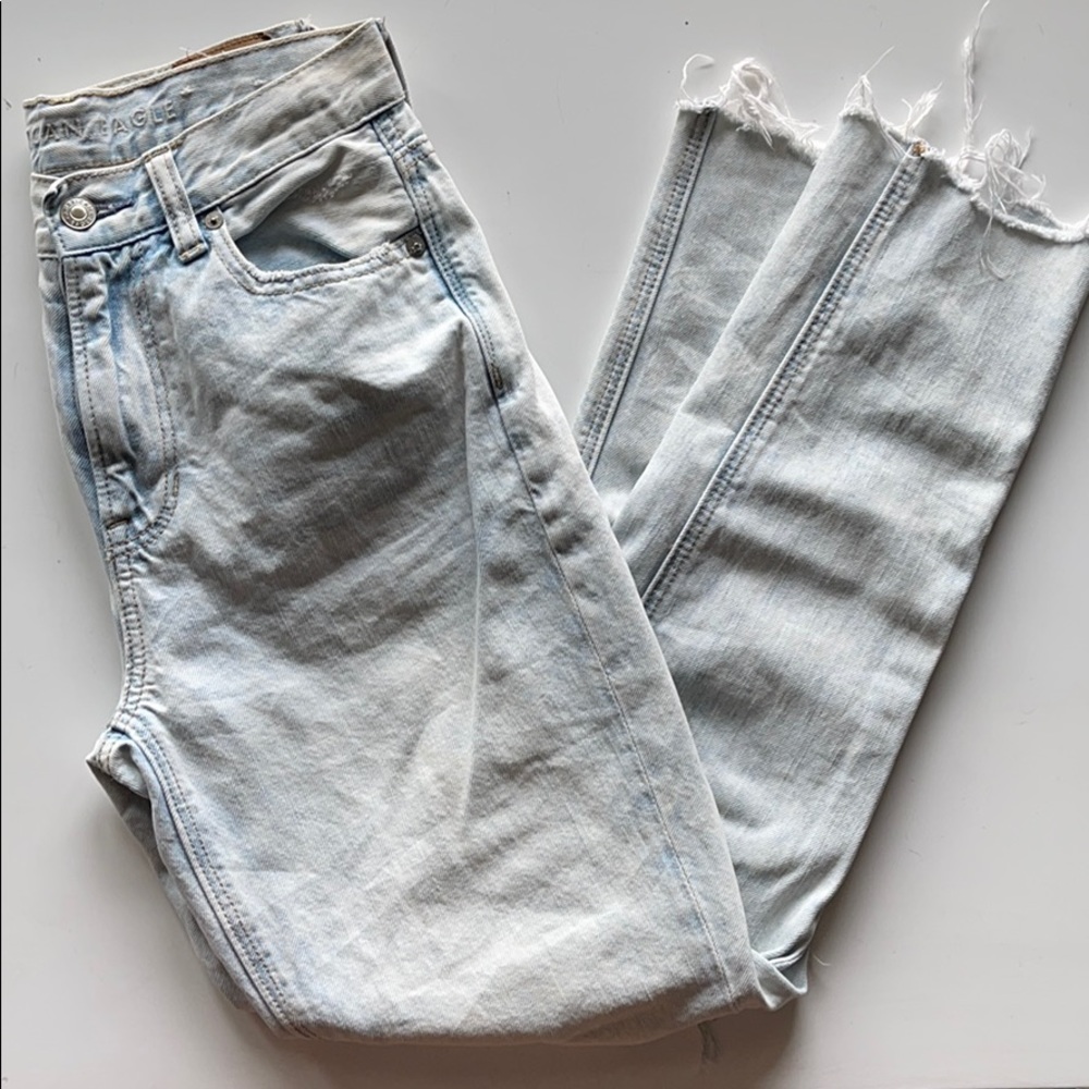 American Eagle Mom Jeans
